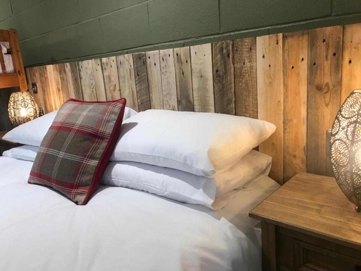 Rostrevor Mountain Lodge - Glamping Pods - Revive Sauna & Hot Tubs Ngoại thất bức ảnh