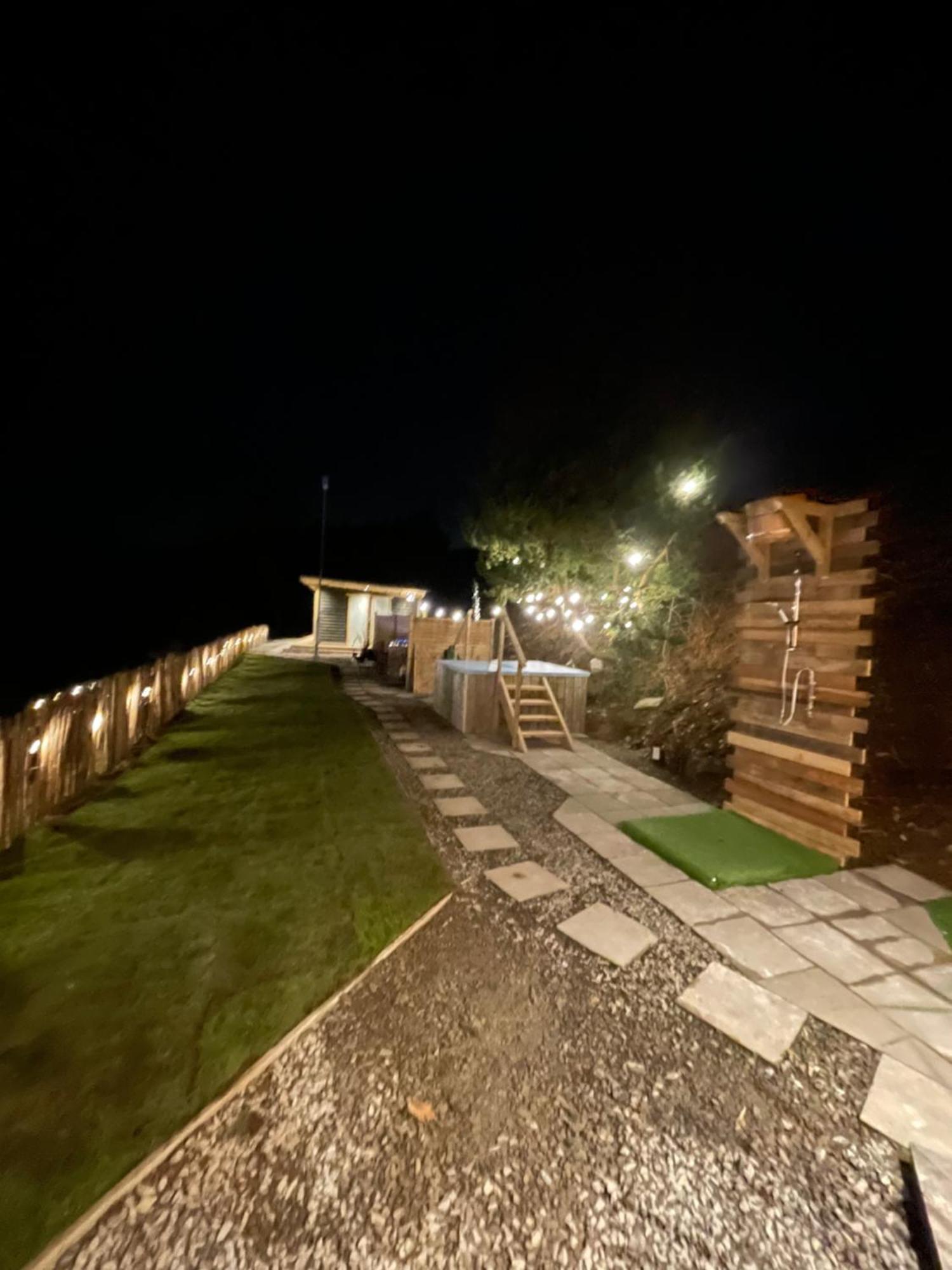 Rostrevor Mountain Lodge - Glamping Pods - Revive Sauna & Hot Tubs Ngoại thất bức ảnh
